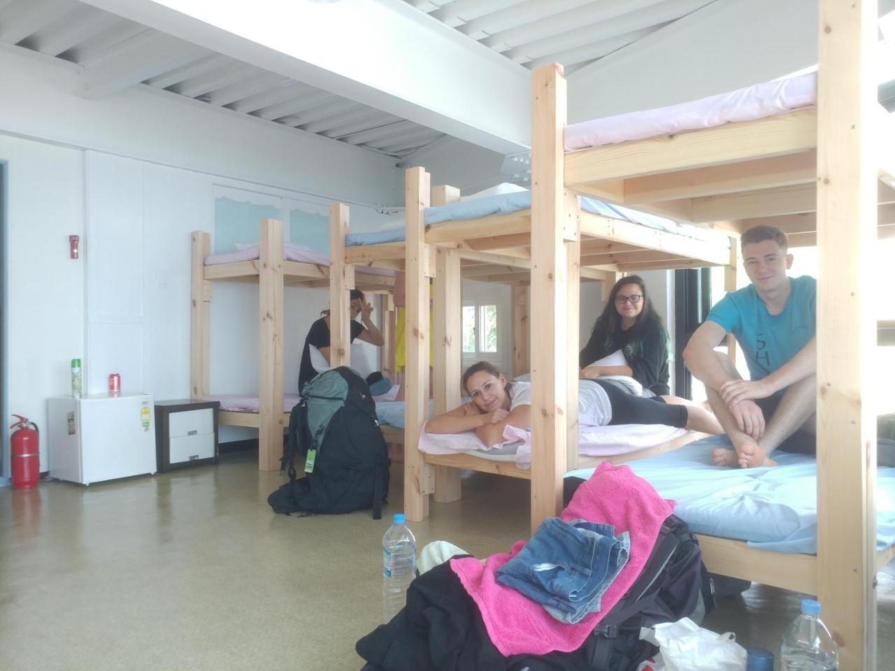 Redo Backpacker'S Hostel คังนึง ภายนอก รูปภาพ